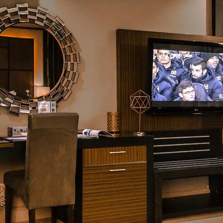 Hotel Milenio Нампула Экстерьер фото
