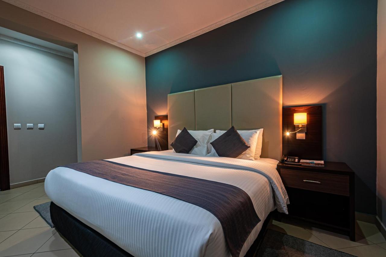 Hotel Milenio Нампула Экстерьер фото
