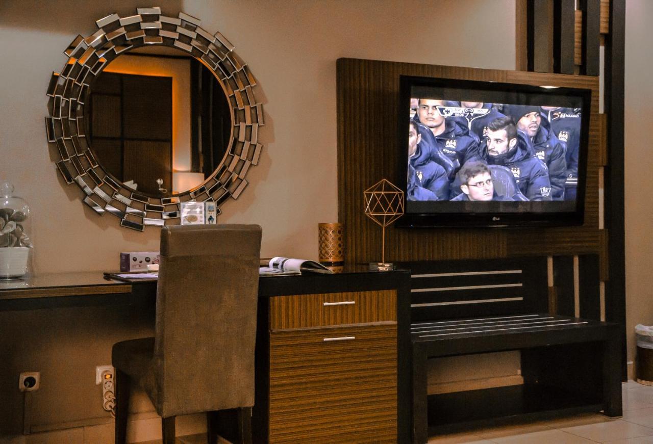 Hotel Milenio Нампула Экстерьер фото